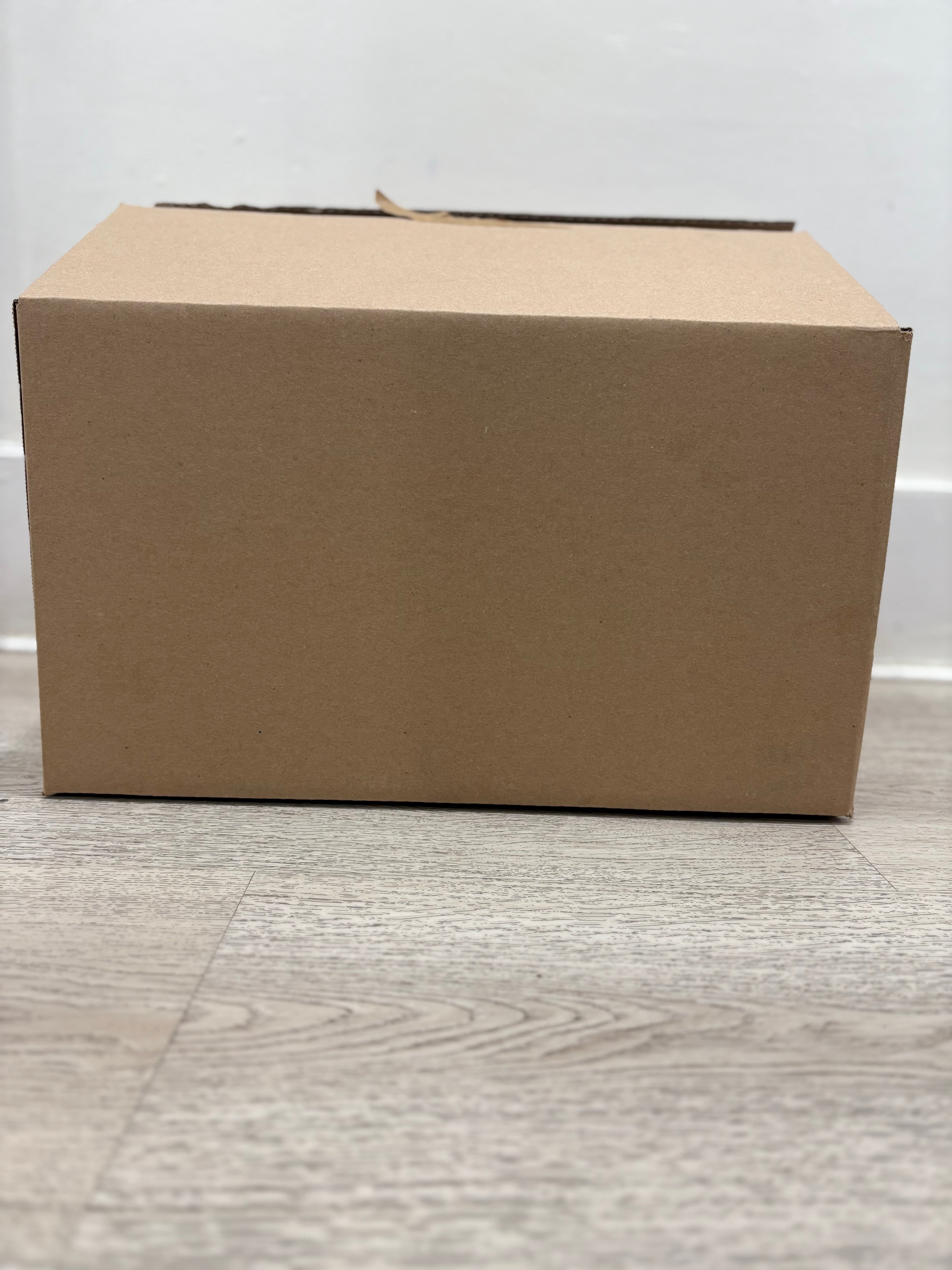 CAJA PARA SUS EVENTOS PARA 30 PERSONAS